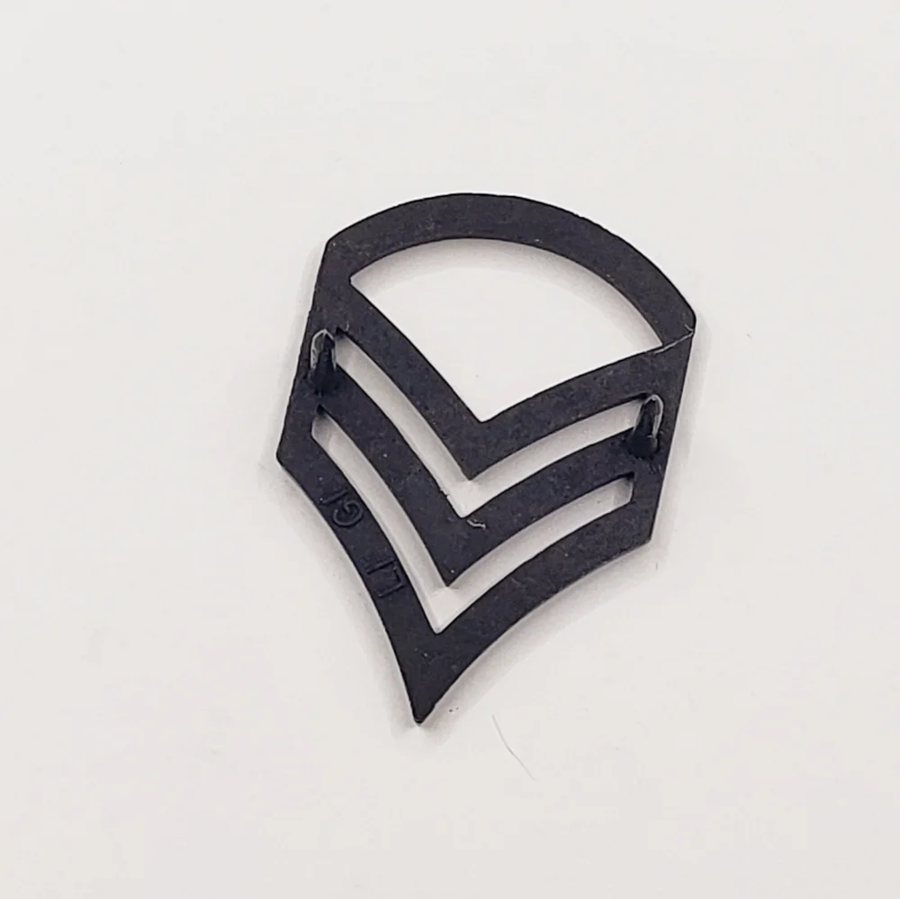 US Army 1st Class Rank Stripes Collar Insignia Tack Pin